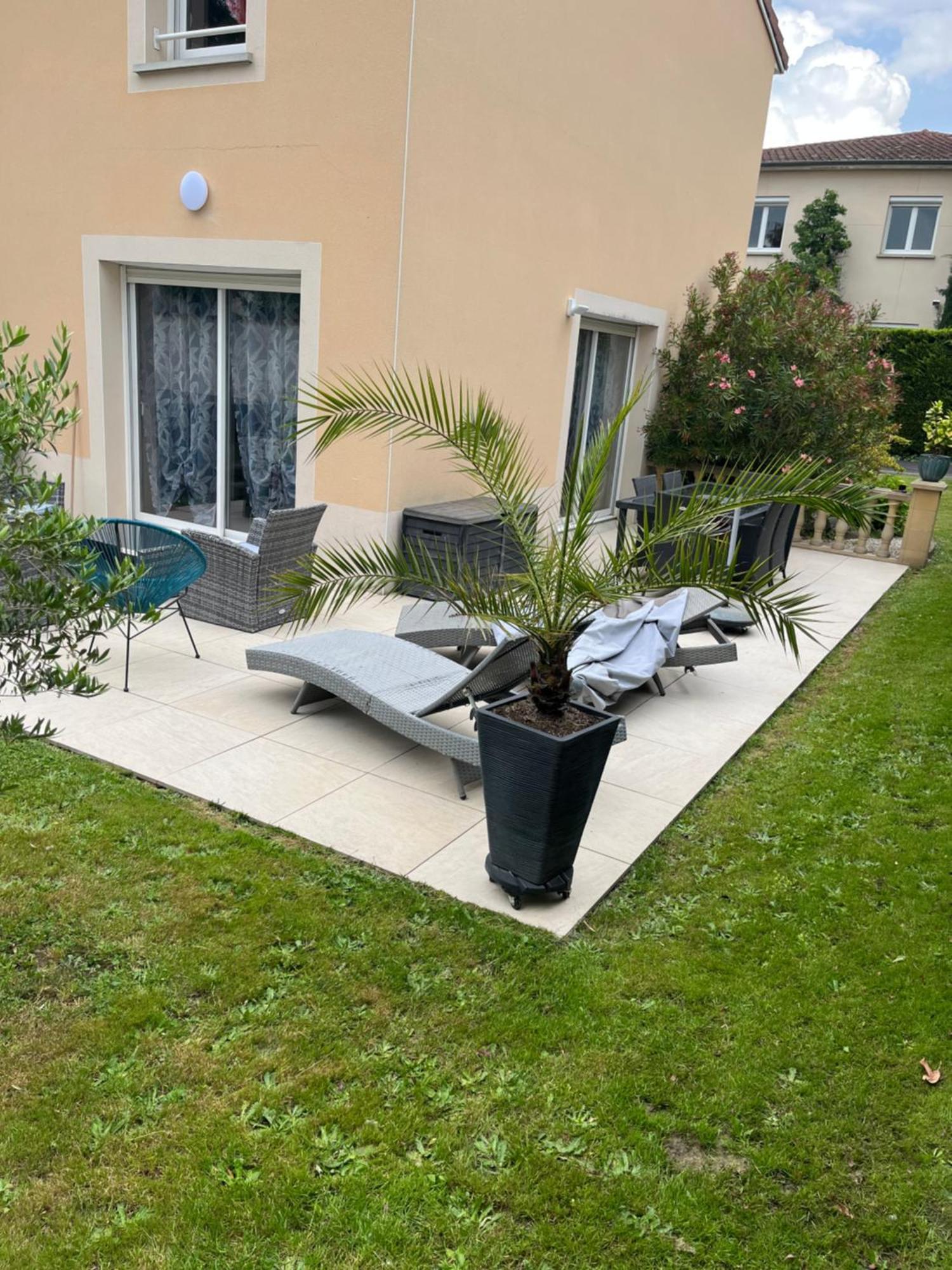 Le Jasmin Tres Calme * Andrezieux-Boutheon